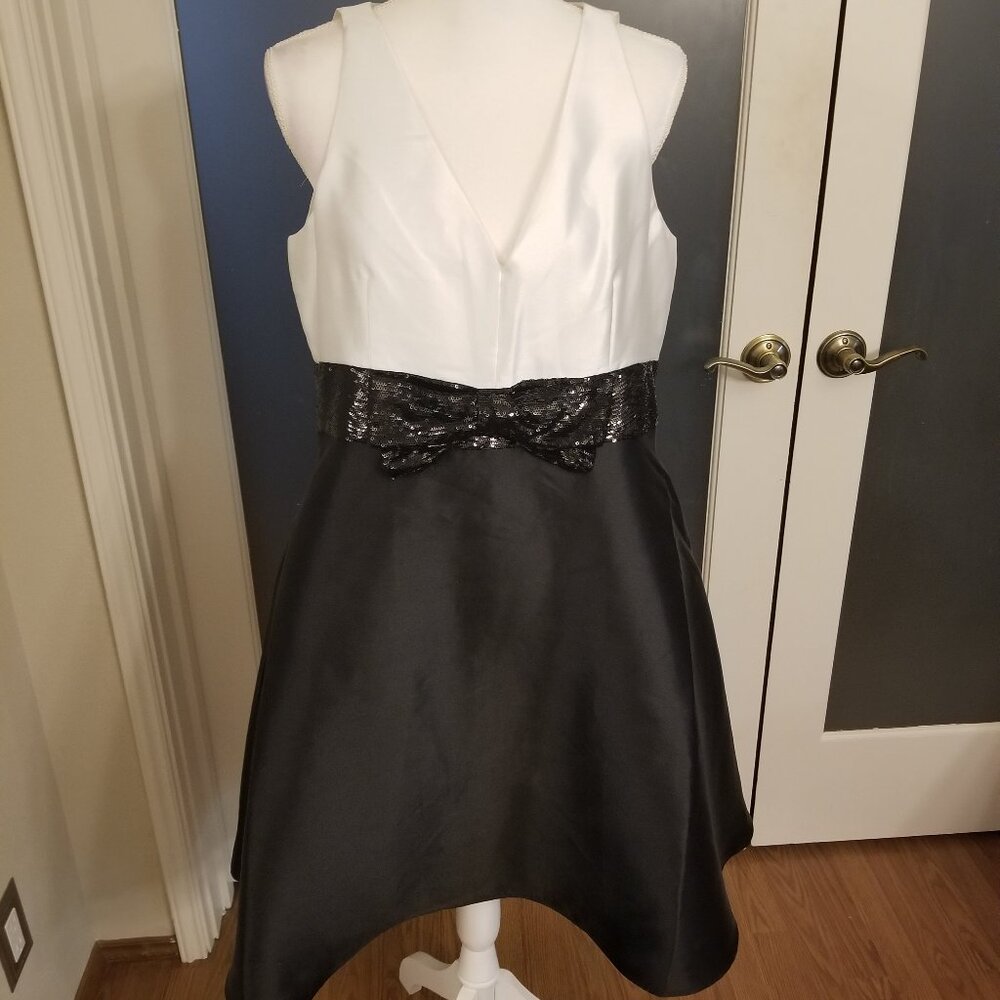 Like New! Kate Spade Sequin Bow Dress